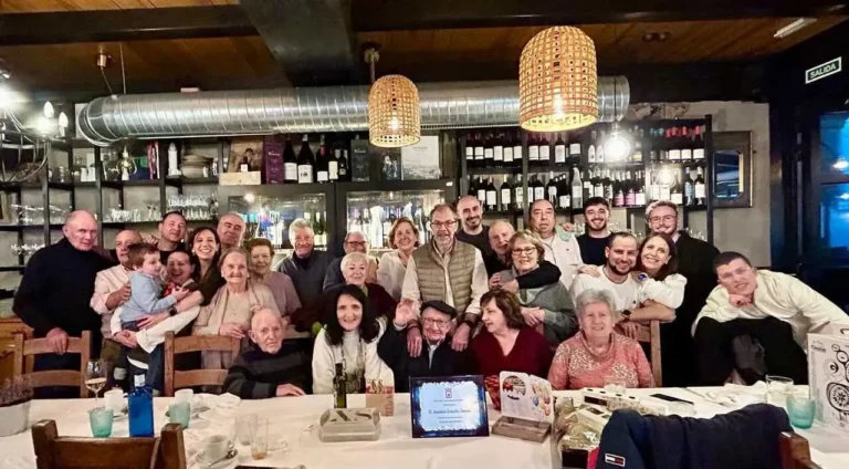 ¡100 años no son nada ! ¡Felicidades Anastasio!